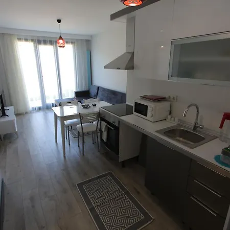 アパート Sky Park Suites Arnavutköy