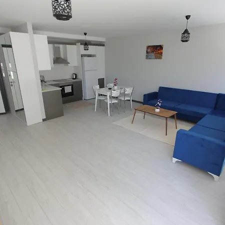 アパート Sky Park Suites Arnavutköy